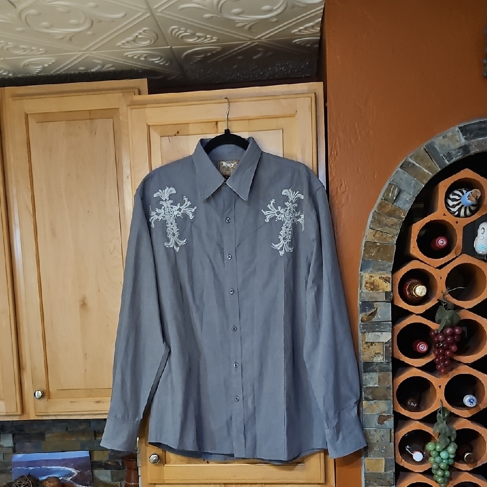 Roar Distressed Gray Blue Tan Cross Embroidery Long Sleeve Button Up Shirt